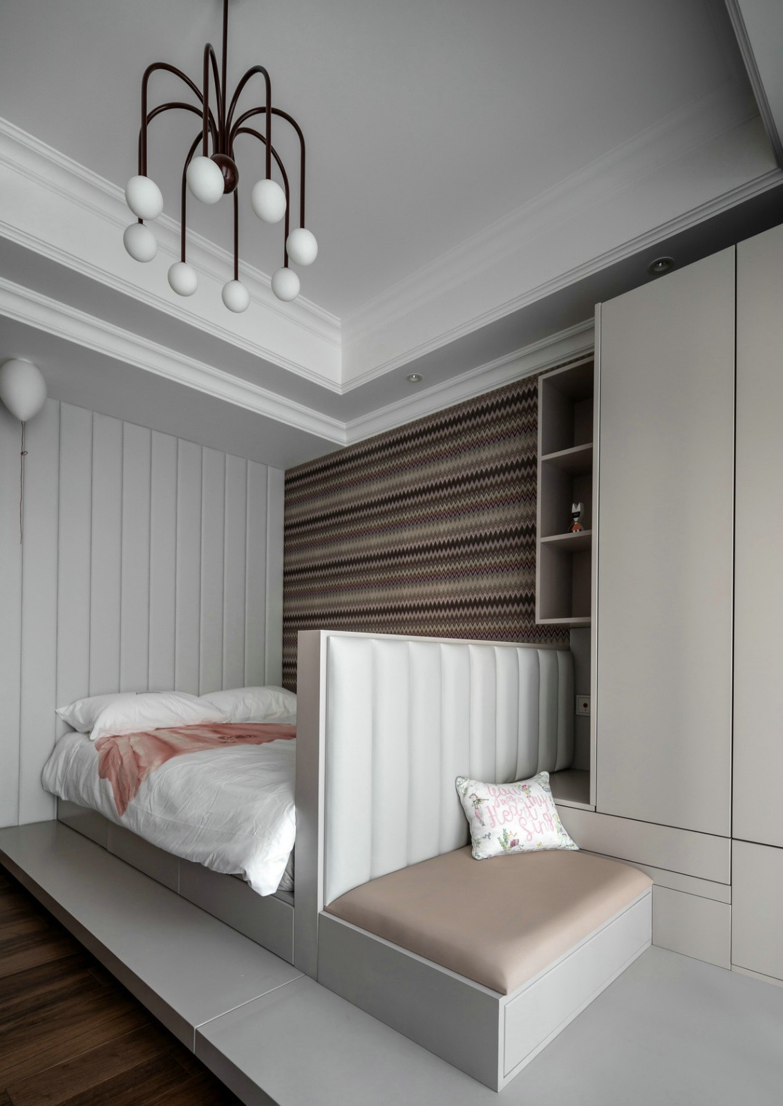 法式轻奢风格家装设计室内装修效果图-次卧 法式轻奢风格家装设计室内装修效果图-次卧