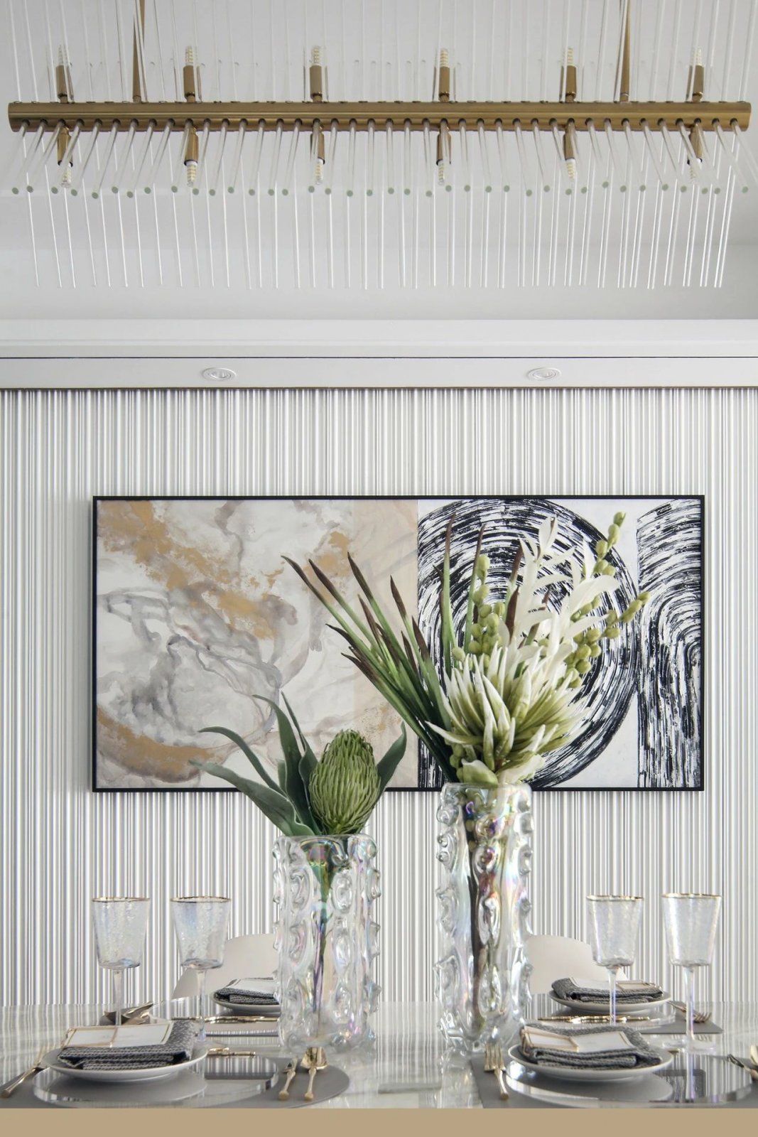 现代简约风格室内设计家装案例-餐厅餐桌 现代简约风格室内设计家装案例-餐厅餐桌